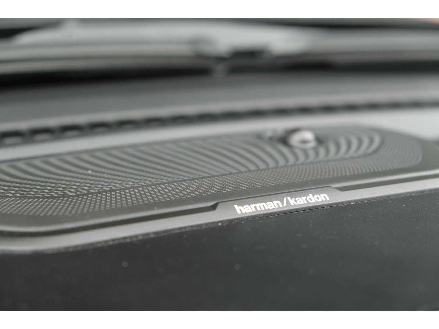 Dodge Ram 1500 5.7 V8 401pk 4x4 Limited LPG G3 Widebody Black&Red Luchtvering Trekhaak Head-up Harman/kardon Sidebars CUSTOM!!