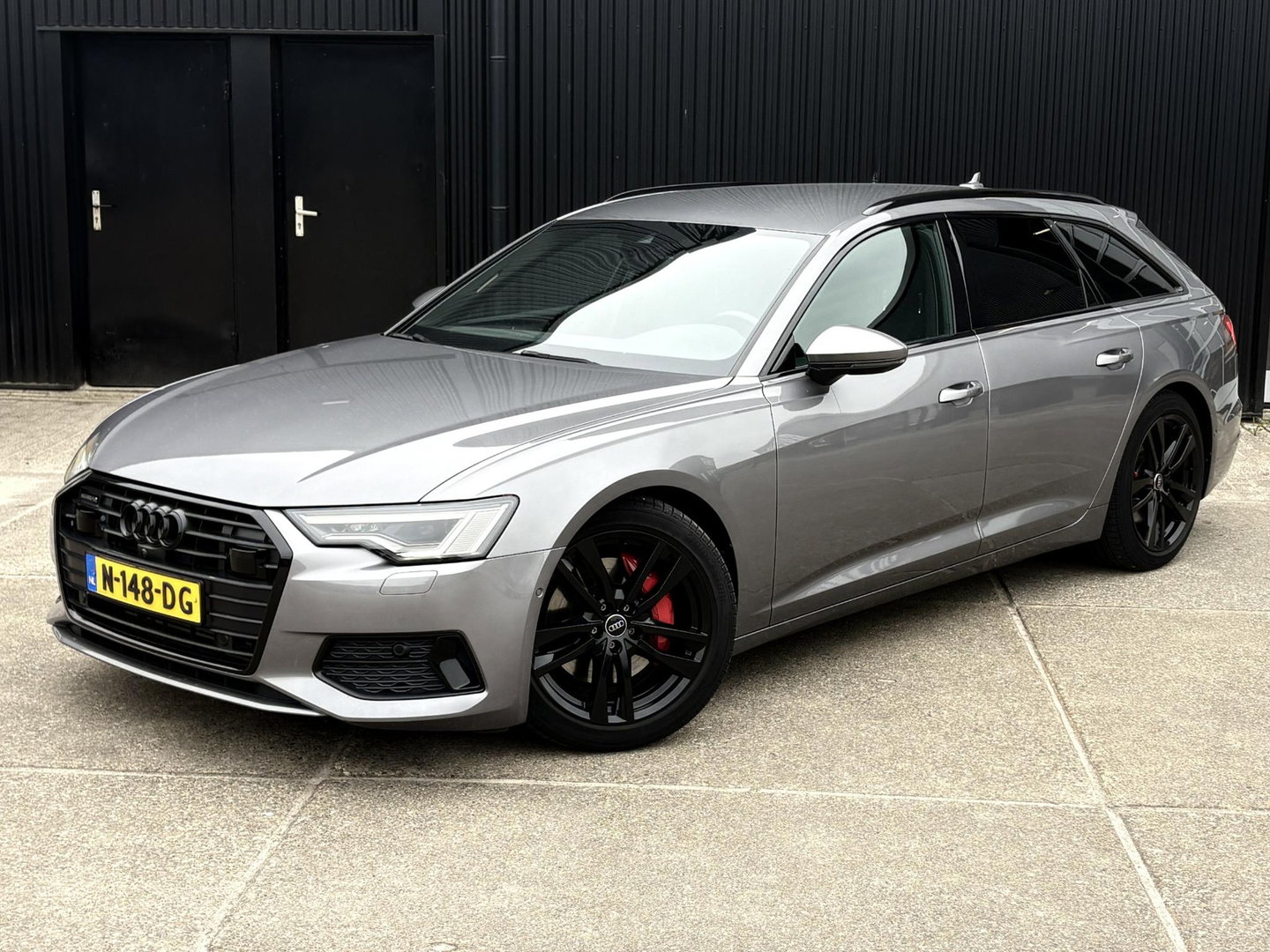 Audi A6 Avant 50 TDI QUATTRO SPORT S LINE LEDER | TREKHAAK | MATRIX LED | 360 | STOELVERWARMING