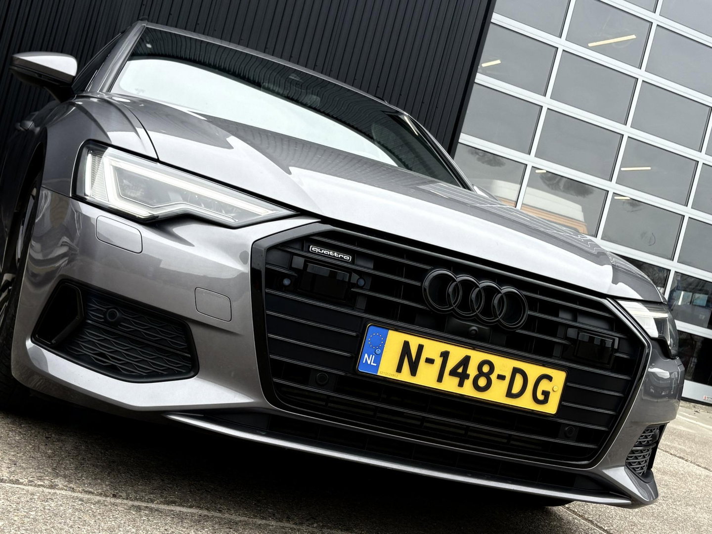 Audi A6 Avant 50 TDI QUATTRO SPORT S LINE LEDER | TREKHAAK | MATRIX LED | 360 | STOELVERWARMING