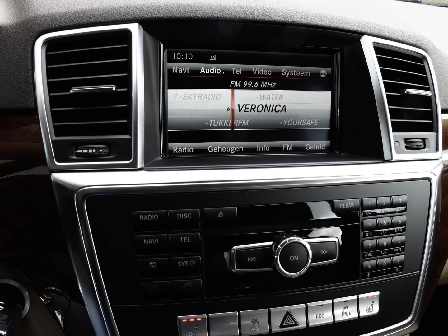 Mercedes-Benz M-Klasse 350 Luchtvering Leder Camera 306pk Trekhaak