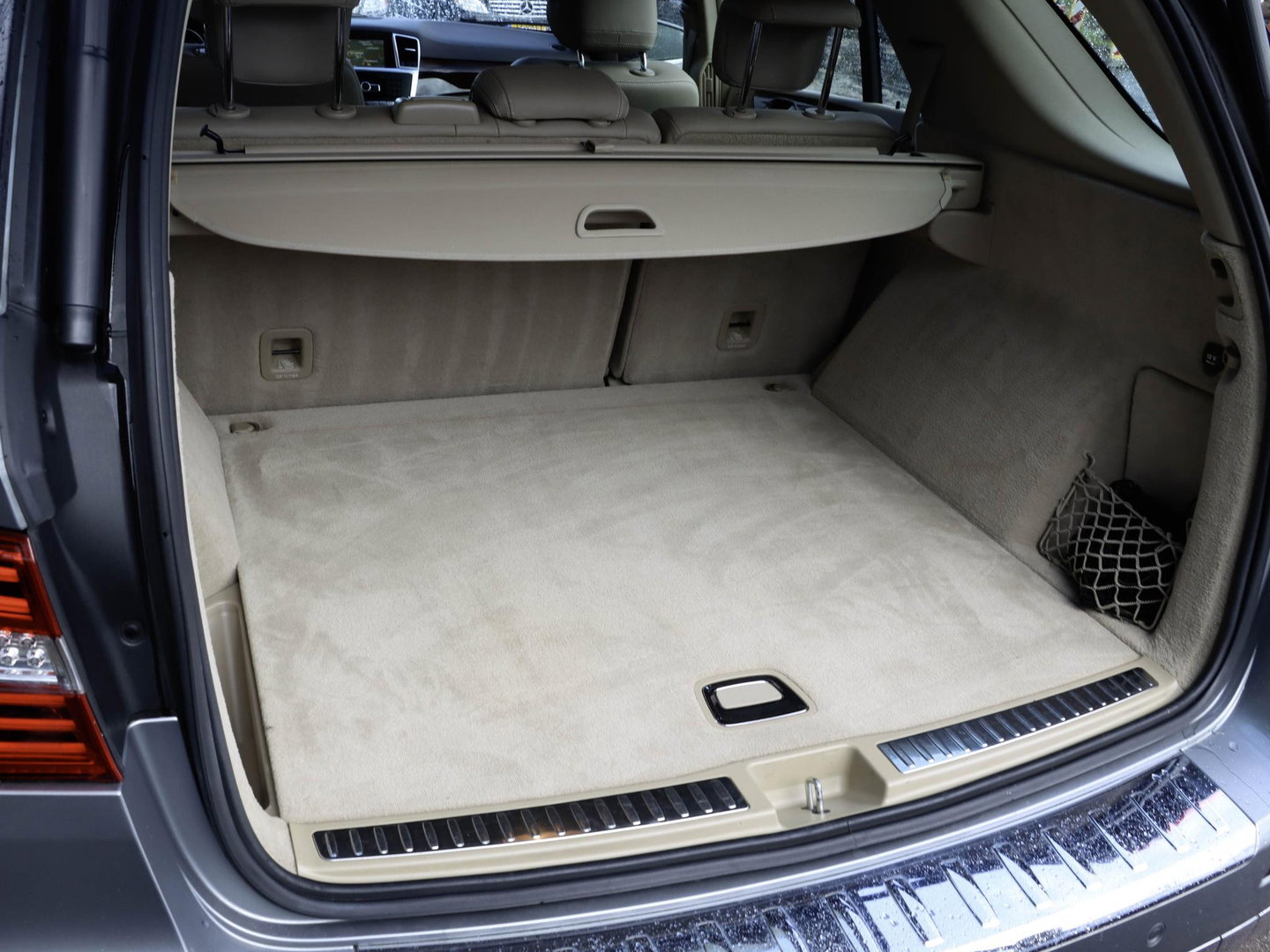 Mercedes-Benz M-Klasse 350 Luchtvering Leder Camera 306pk Trekhaak