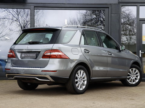 Mercedes-Benz M-Klasse 350 Luchtvering Leder Camera 306pk Trekhaak