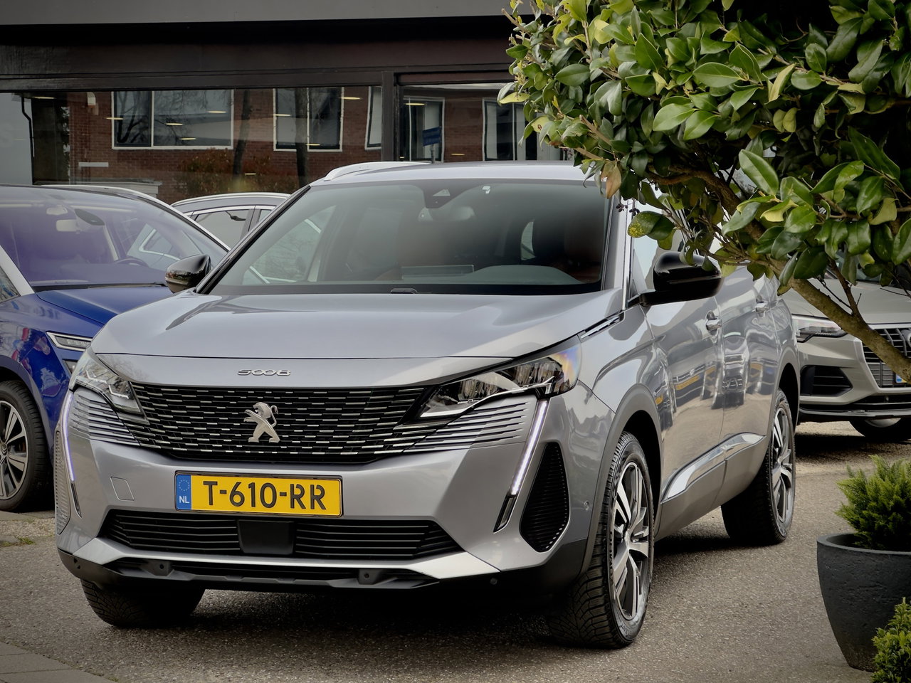 Peugeot 5008