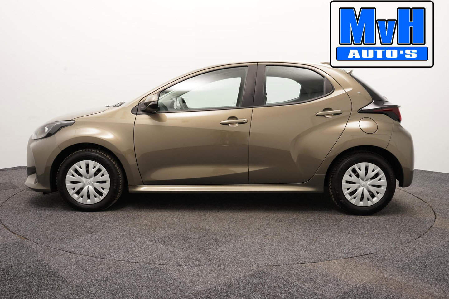 Toyota Yaris 1.5 VVT-i Active|CAMERA|ADAP.CRUISE|CARPLAY|NAP