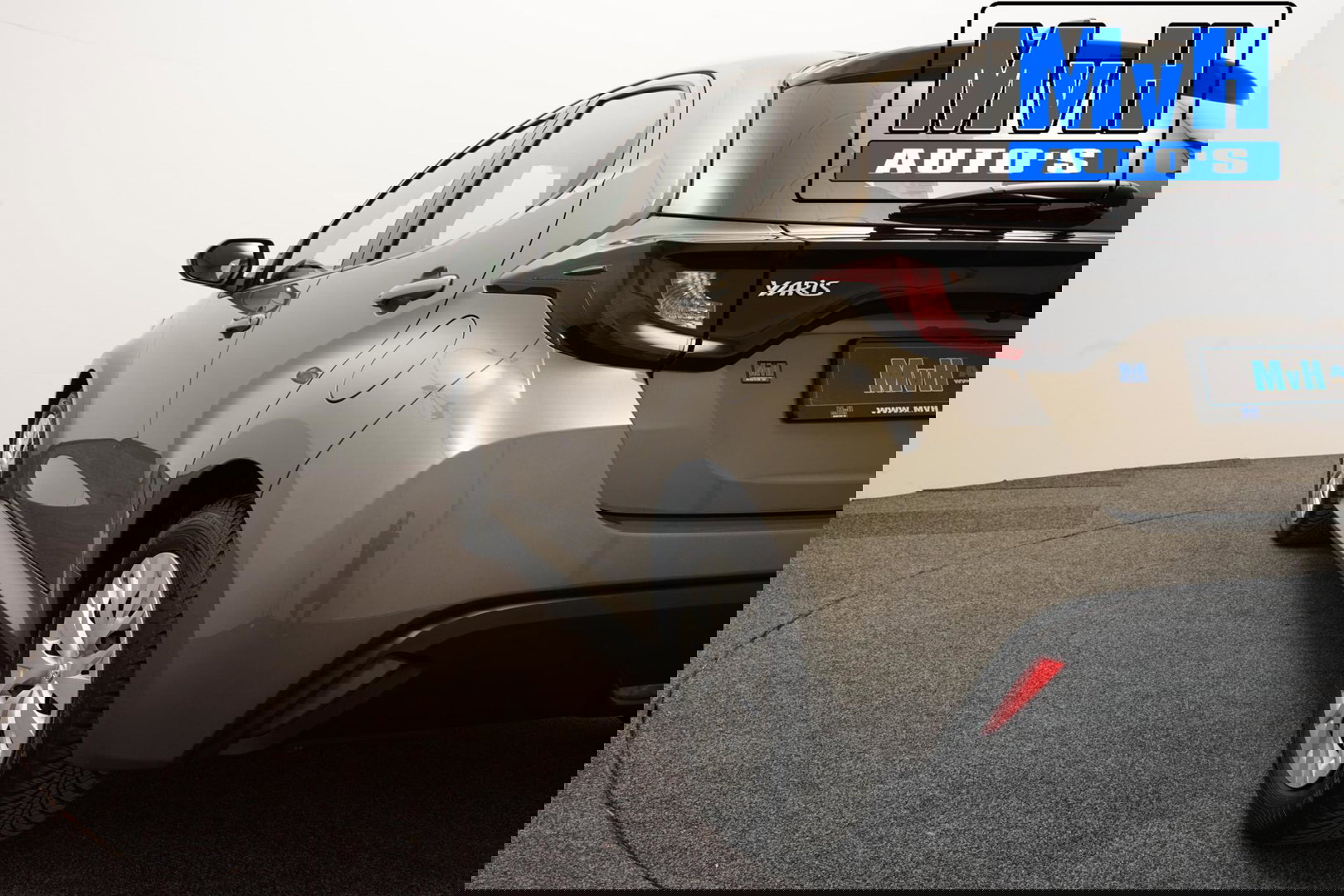 Toyota Yaris 1.5 VVT-i Active|CAMERA|ADAP.CRUISE|CARPLAY|NAP