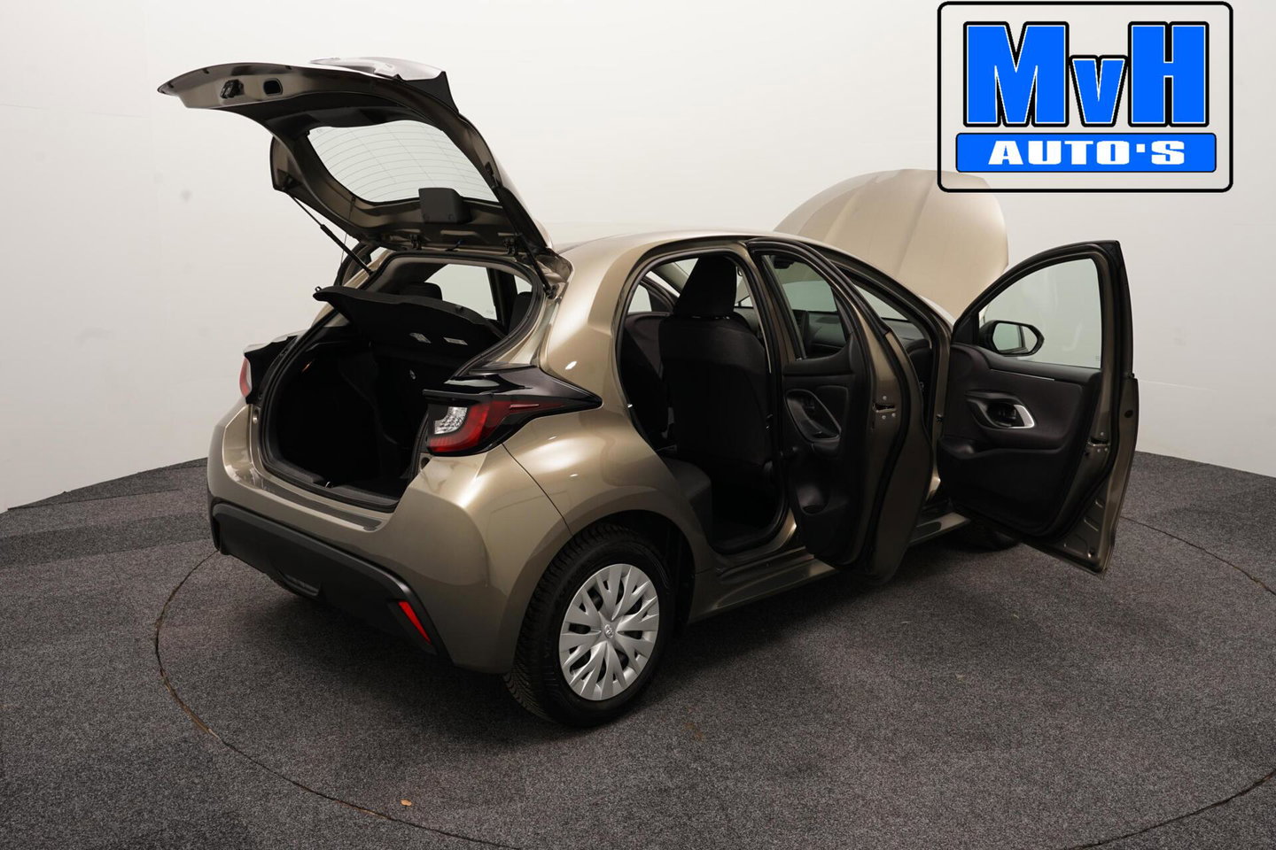 Toyota Yaris 1.5 VVT-i Active|CAMERA|ADAP.CRUISE|CARPLAY|NAP