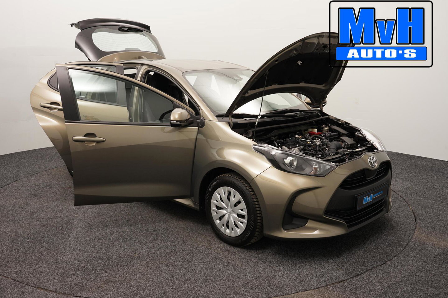 Toyota Yaris 1.5 VVT-i Active|CAMERA|ADAP.CRUISE|CARPLAY|NAP