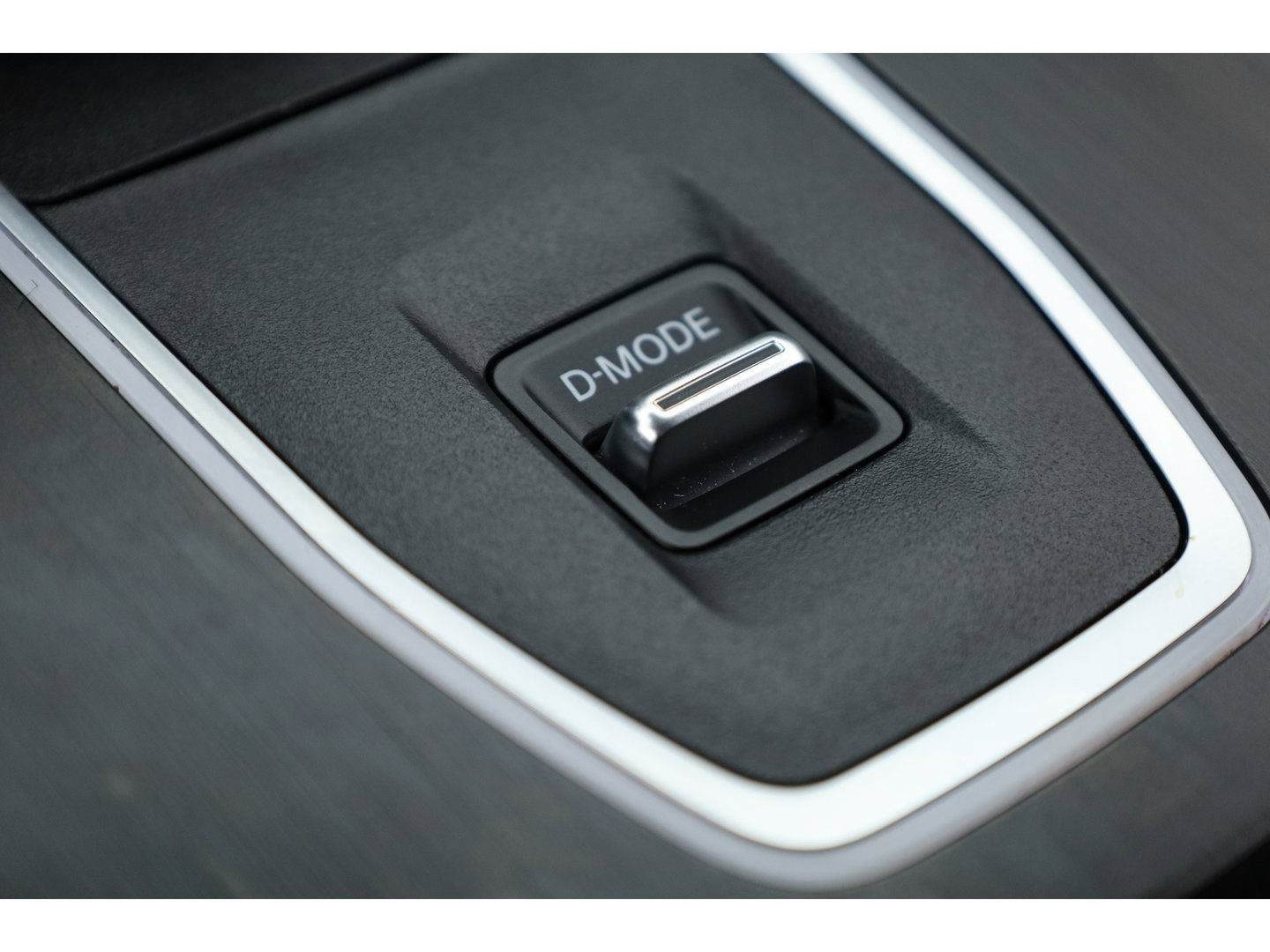 Nissan QASHQAI 1.3 MHEV Xtronic N-Style | Trekhaak | Adapt. Cruise | Keyless | 360cam | Dodehoek | Apple CarPlay | PDC V+A | LED