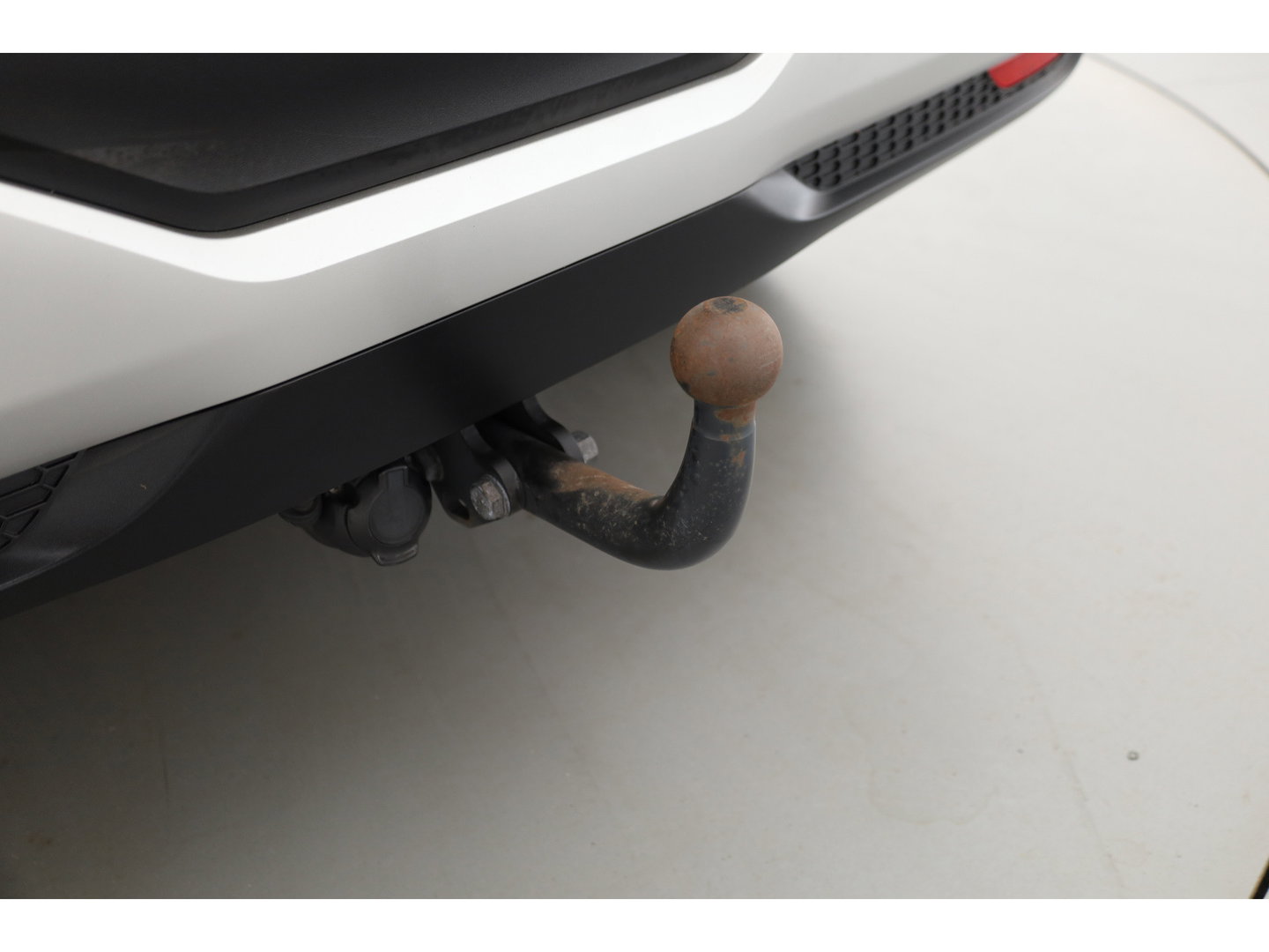 Nissan QASHQAI 1.3 MHEV Xtronic N-Style | Trekhaak | Adapt. Cruise | Keyless | 360cam | Dodehoek | Apple CarPlay | PDC V+A | LED