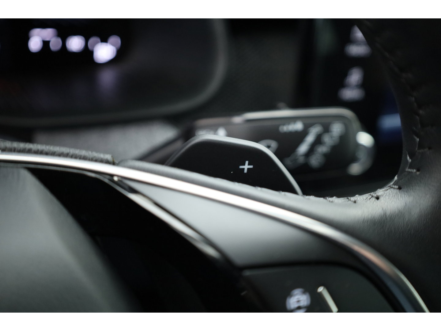 Škoda Kamiq 1.5 TSI ACT Sport 150pk | Digi. Cockpit | Camera | Stoelverw. | PDC | Apple CarPlay | All Seasons | 17'' | Cruise |