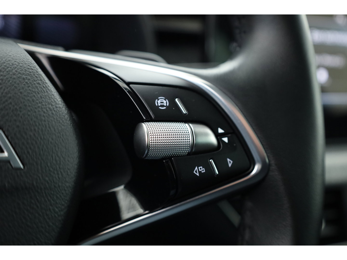 Škoda Kamiq 1.5 TSI ACT Sport 150pk | Digi. Cockpit | Camera | Stoelverw. | PDC | Apple CarPlay | All Seasons | 17'' | Cruise |