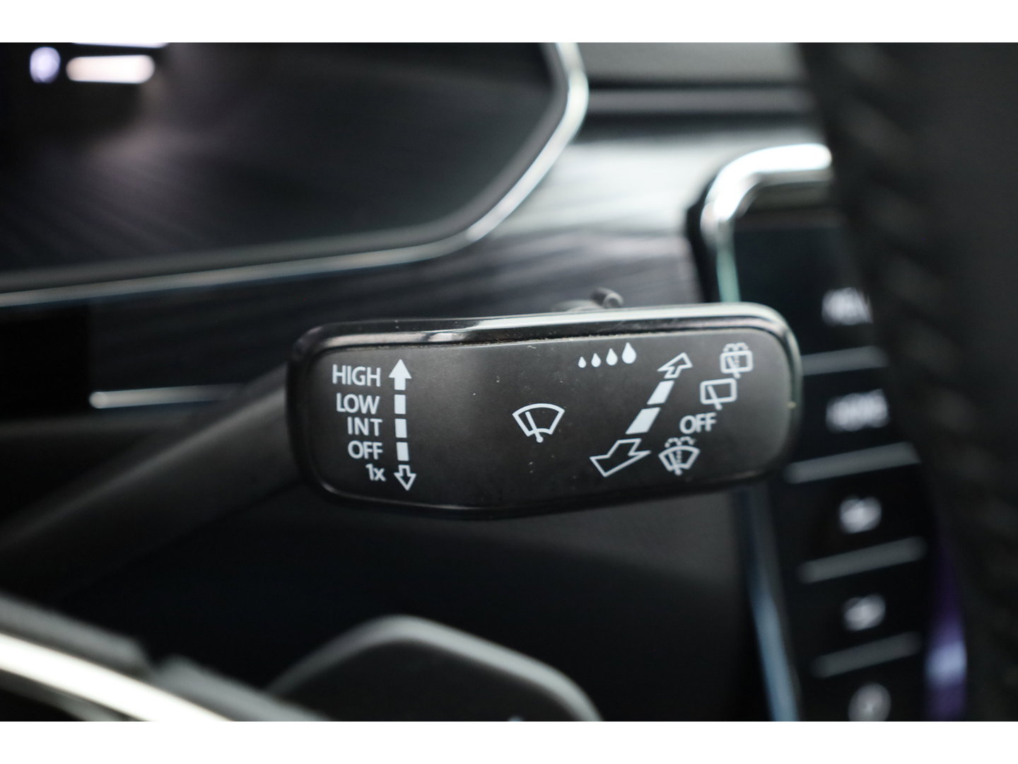 Škoda Superb Combi 1.4 TSI iV PHEV Style | Pano | Memory Seats | Digi. Cockpit | Stoel- Stuurverw. | Adapt. Cruise | Camera | Keyless |