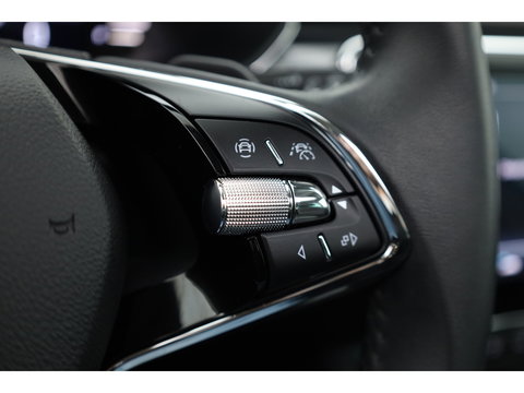 Škoda Superb Combi 1.4 TSI iV PHEV Style | Pano | Memory Seats | Digi. Cockpit | Stoel- Stuurverw. | Adapt. Cruise | Camera | Keyless |