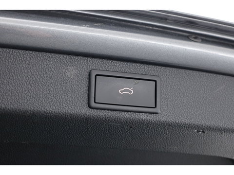 Škoda Superb Combi 1.4 TSI iV PHEV Style | Pano | Memory Seats | Digi. Cockpit | Stoel- Stuurverw. | Adapt. Cruise | Camera | Keyless |