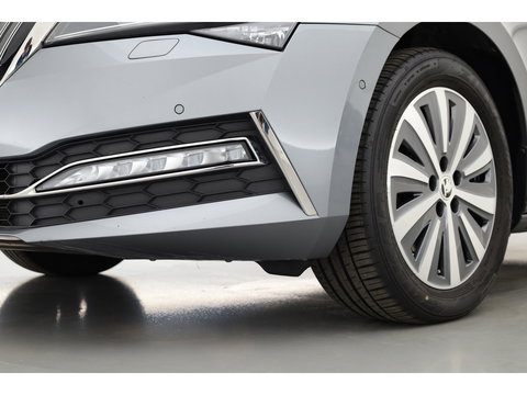 Škoda Superb Combi 1.4 TSI iV PHEV Style | Pano | Memory Seats | Digi. Cockpit | Stoel- Stuurverw. | Adapt. Cruise | Camera | Keyless |