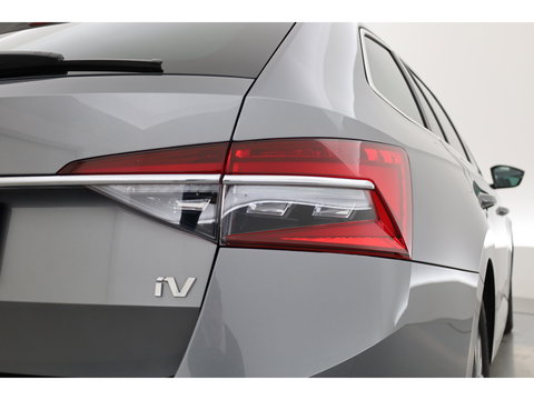 Škoda Superb Combi 1.4 TSI iV PHEV Style | Pano | Memory Seats | Digi. Cockpit | Stoel- Stuurverw. | Adapt. Cruise | Camera | Keyless |