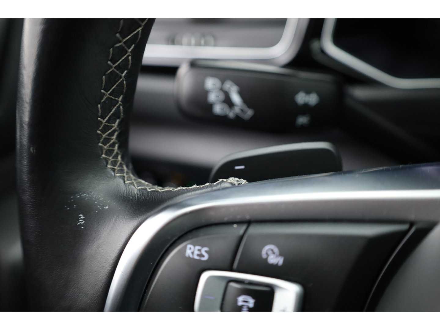 Volkswagen T-Roc 1.5 TSI Sport DSG | Digi. Cockpit |  Apple CarPlay | Adapt. Cruise | Beats Audio | Dodehoekdet.| PDC V+A