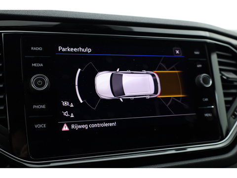 Volkswagen T-Roc 1.5 TSI Sport DSG | Digi. Cockpit |  Apple CarPlay | Adapt. Cruise | Beats Audio | Dodehoekdet.| PDC V+A