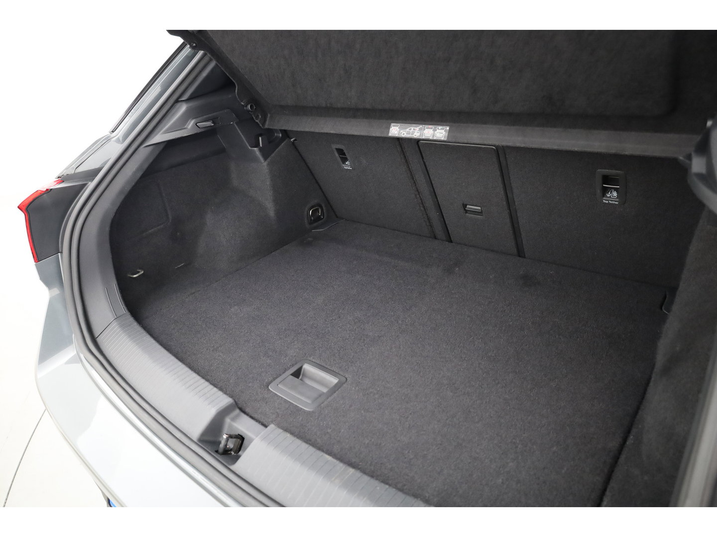 Volkswagen T-Roc 1.5 TSI Sport DSG | Digi. Cockpit |  Apple CarPlay | Adapt. Cruise | Beats Audio | Dodehoekdet.| PDC V+A