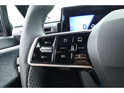 Renault Clio 1.8 Hybrid 160 techno | Google info. | 360cam | Stoelverw. | 18'' | Adapt. Cruise | Dodehoekdet. | Apple CarPlay