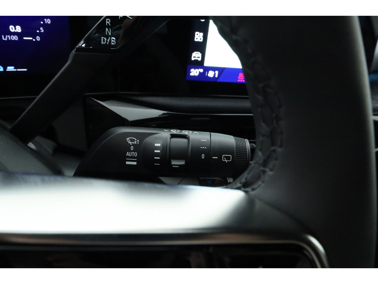 Renault Clio 1.8 Hybrid 160 techno | Google info. | 360cam | Stoelverw. | 18'' | Adapt. Cruise | Dodehoekdet. | Apple CarPlay