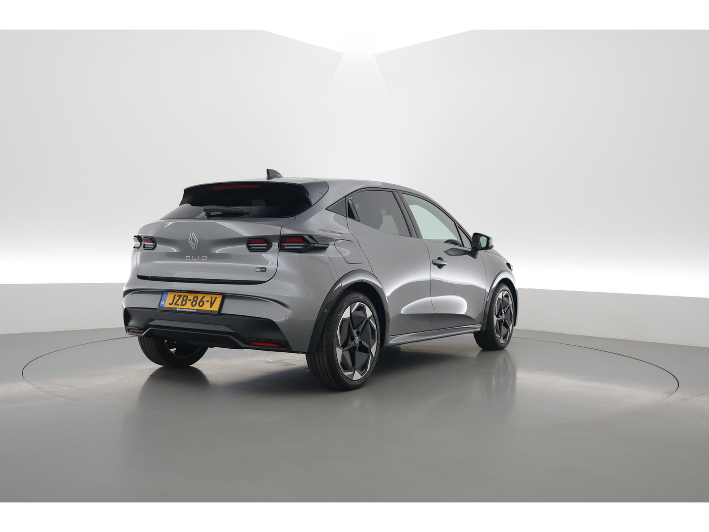 Renault Clio 1.8 Hybrid 160 techno | Google info. | 360cam | Stoelverw. | 18'' | Adapt. Cruise | Dodehoekdet. | Apple CarPlay