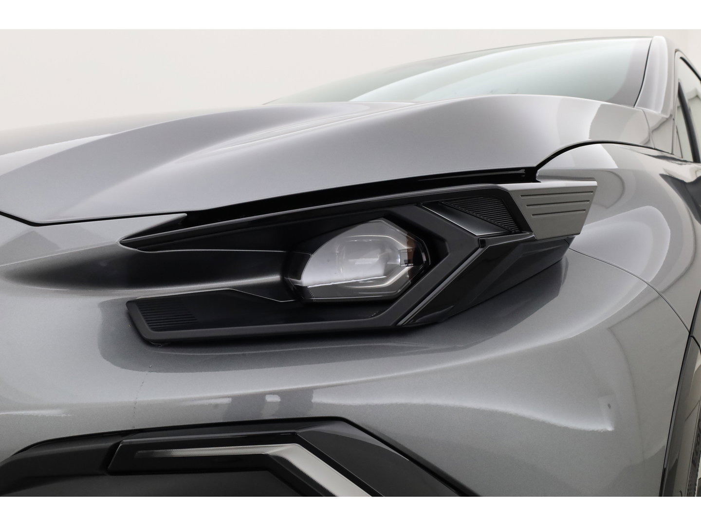 Renault Clio 1.8 Hybrid 160 techno | Google info. | 360cam | Stoelverw. | 18'' | Adapt. Cruise | Dodehoekdet. | Apple CarPlay