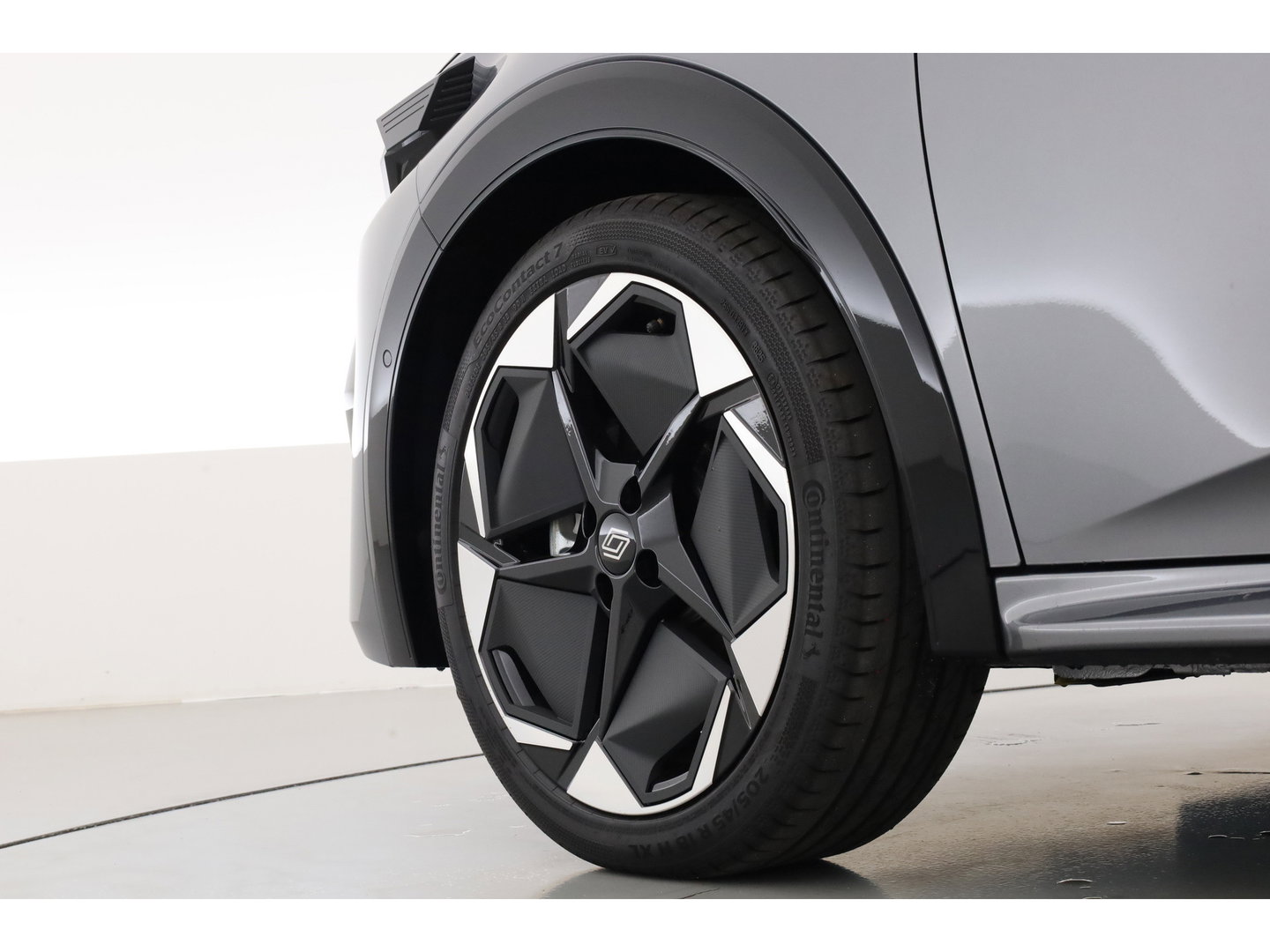 Renault Clio 1.8 Hybrid 160 techno | Google info. | 360cam | Stoelverw. | 18'' | Adapt. Cruise | Dodehoekdet. | Apple CarPlay