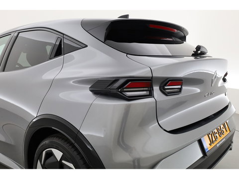 Renault Clio 1.8 Hybrid 160 techno | Google info. | 360cam | Stoelverw. | 18'' | Adapt. Cruise | Dodehoekdet. | Apple CarPlay