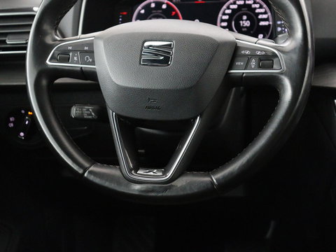 SEAT Tarraco 2.0 TSI 4Drive Xcellence 7 Persoons | Trekhaak | Panoramadak | Carplay | Alcantara | Adaptive cruise | BLIS | Stoelverwarming | Camera | Beats Pack