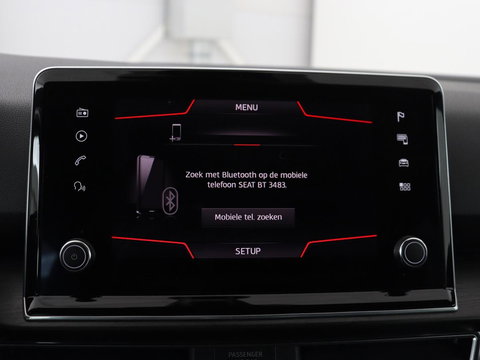 SEAT Tarraco 2.0 TSI 4Drive Xcellence 7 Persoons | Trekhaak | Panoramadak | Carplay | Alcantara | Adaptive cruise | BLIS | Stoelverwarming | Camera | Beats Pack