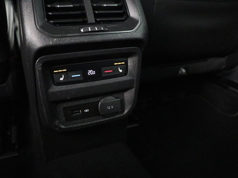 SEAT Tarraco 2.0 TSI 4Drive Xcellence 7 Persoons | Trekhaak | Panoramadak | Carplay | Alcantara | Adaptive cruise | BLIS | Stoelverwarming | Camera | Beats Pack