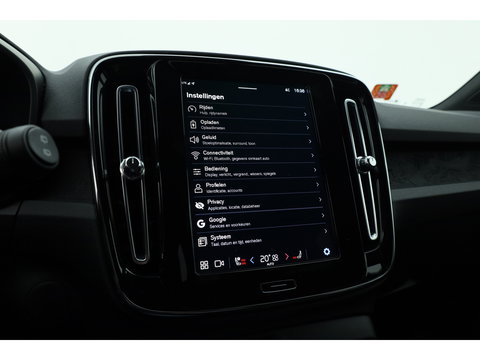 Volvo XC40 Single Motor Plus 69 kWh | Pano | Harman Kardon | 360cam | Apple CarPlay | Adapt. Cruise | Stoel- Stuurverw.