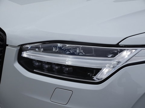 Volvo XC90 T8 394PK AWD / 2020 / R-Design / 22'' / 360° / 7 pers