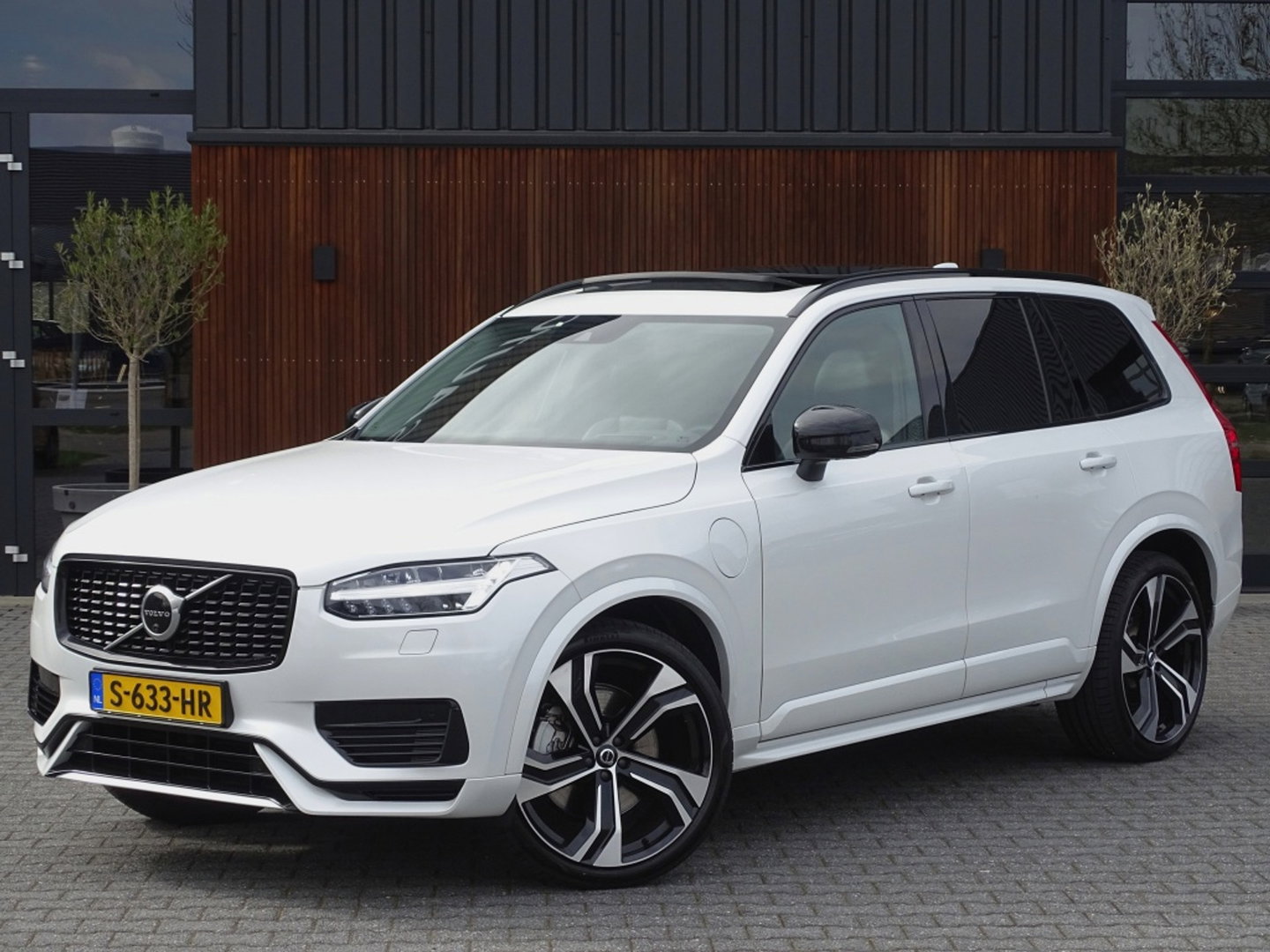 Volvo XC90 T8 394PK AWD / 2020 / R-Design / 22'' / 360° / 7 pers