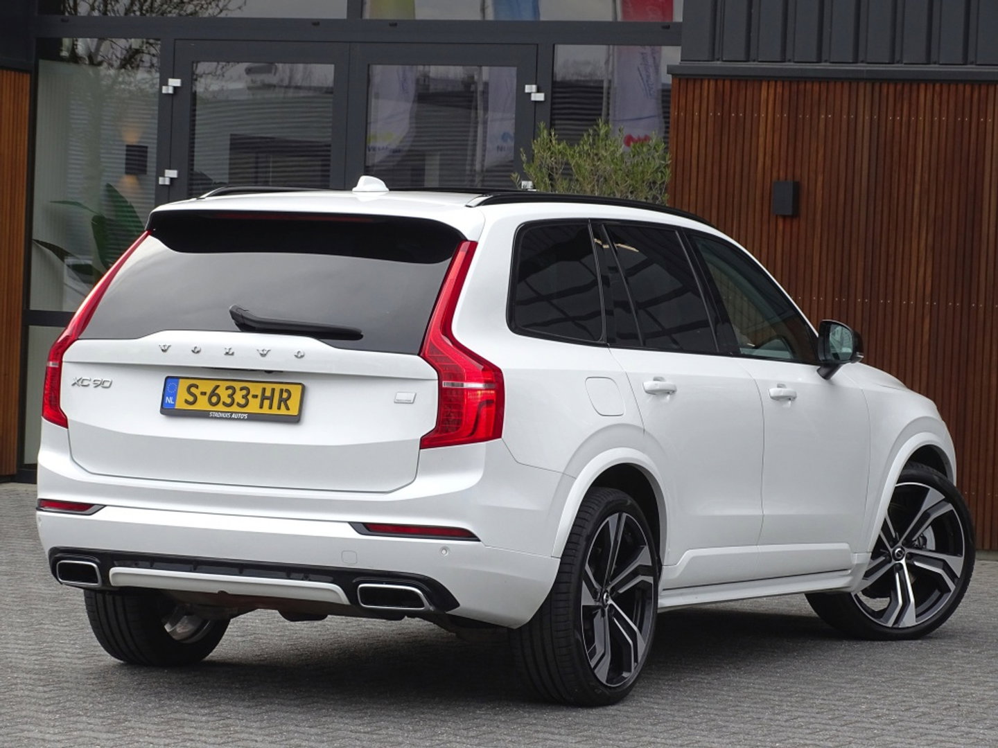 Volvo XC90 T8 394PK AWD / 2020 / R-Design / 22'' / 360° / 7 pers