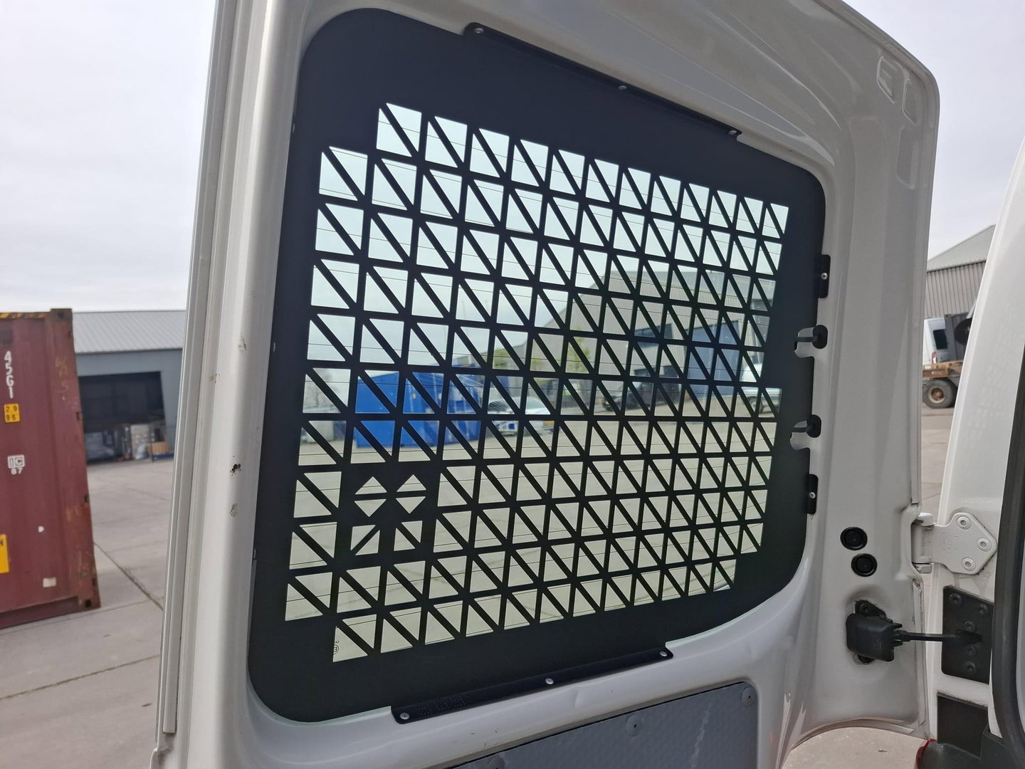 Volkswagen Transporter 2.0 TDI L1H1 Trendline AIRCO / CRUISE CONTROLE / TREKHAAK / EURO 6