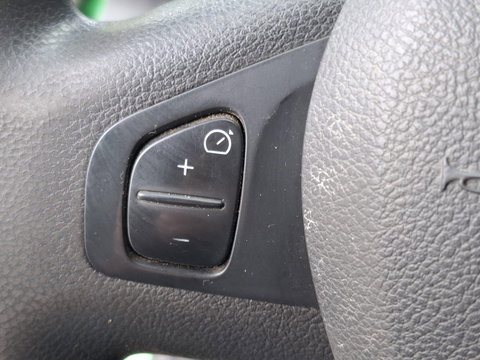 Renault Trafic 1.6 dCi T29 L2H1 Comfort Energy AIRCO / CRUISE CONTROLE / NAVI / TREKHAAK / EURO 6 / CAMERA