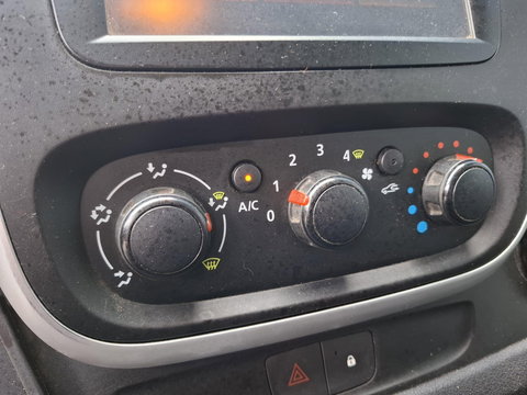 Renault Trafic 1.6 dCi T29 L2H1 Comfort Energy AIRCO / CRUISE CONTROLE / NAVI / TREKHAAK / EURO 6 / CAMERA