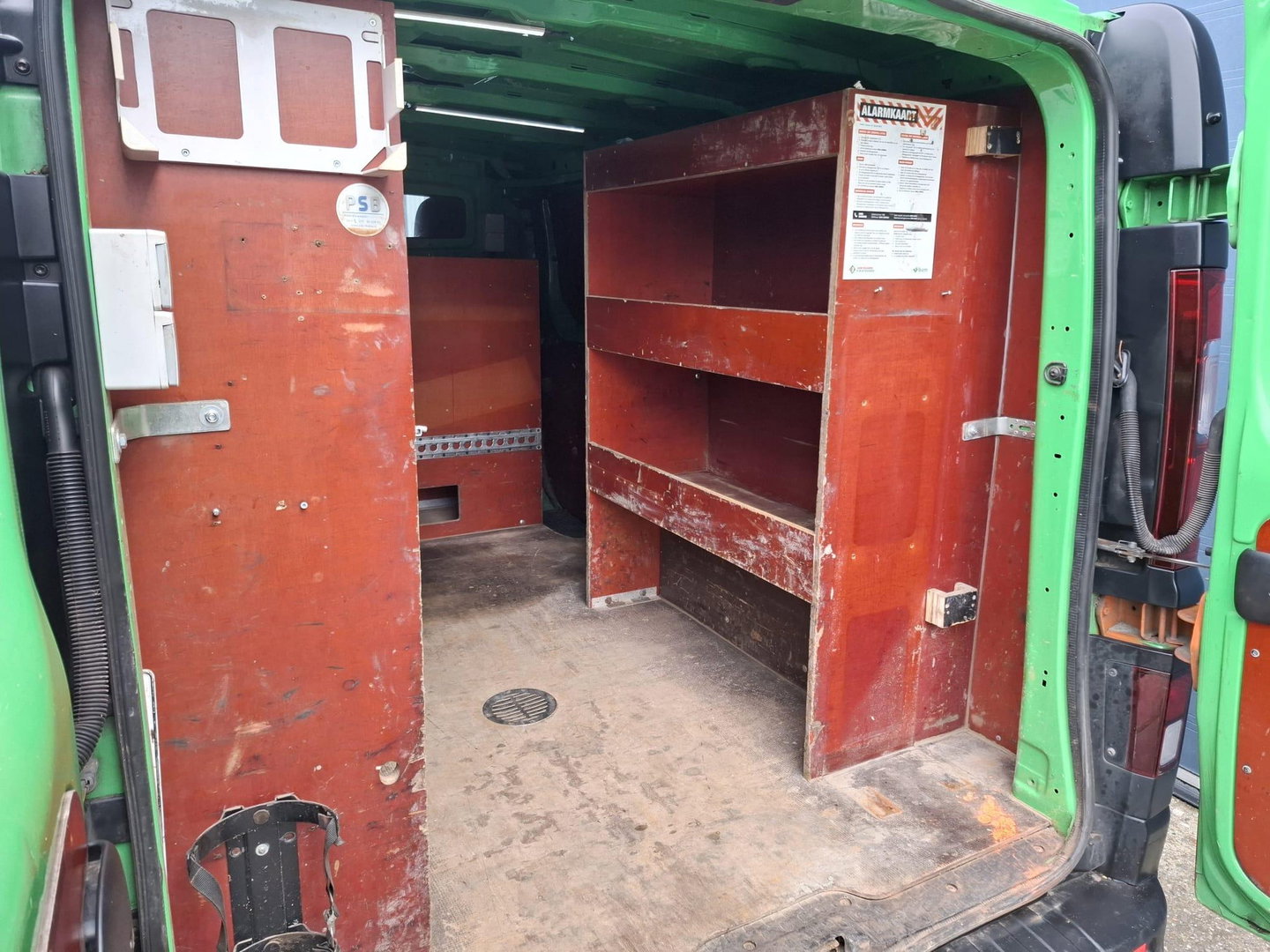 Renault Trafic 1.6 dCi T29 L2H1 Comfort Energy AIRCO / CRUISE CONTROLE / NAVI / TREKHAAK / EURO 6 / CAMERA