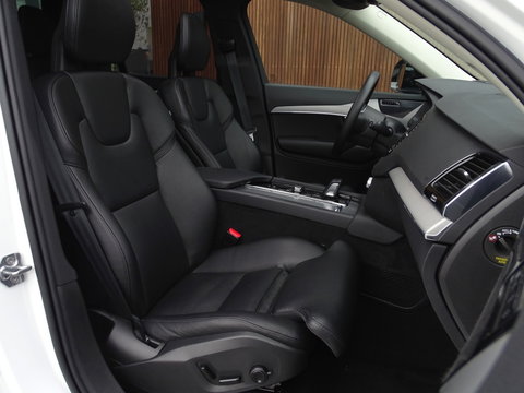 Volvo XC90 T8 394PK AWD / 2020 / R-Design / 22'' / 360° / 7 pers