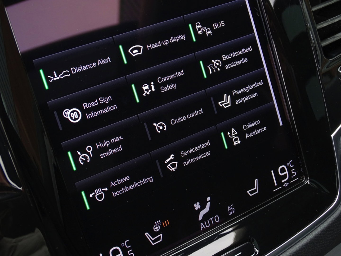 Volvo XC90 T8 394PK AWD / 2020 / R-Design / 22'' / 360° / 7 pers