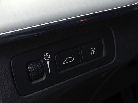 Volvo XC90 T8 394PK AWD / 2020 / R-Design / 22'' / 360° / 7 pers