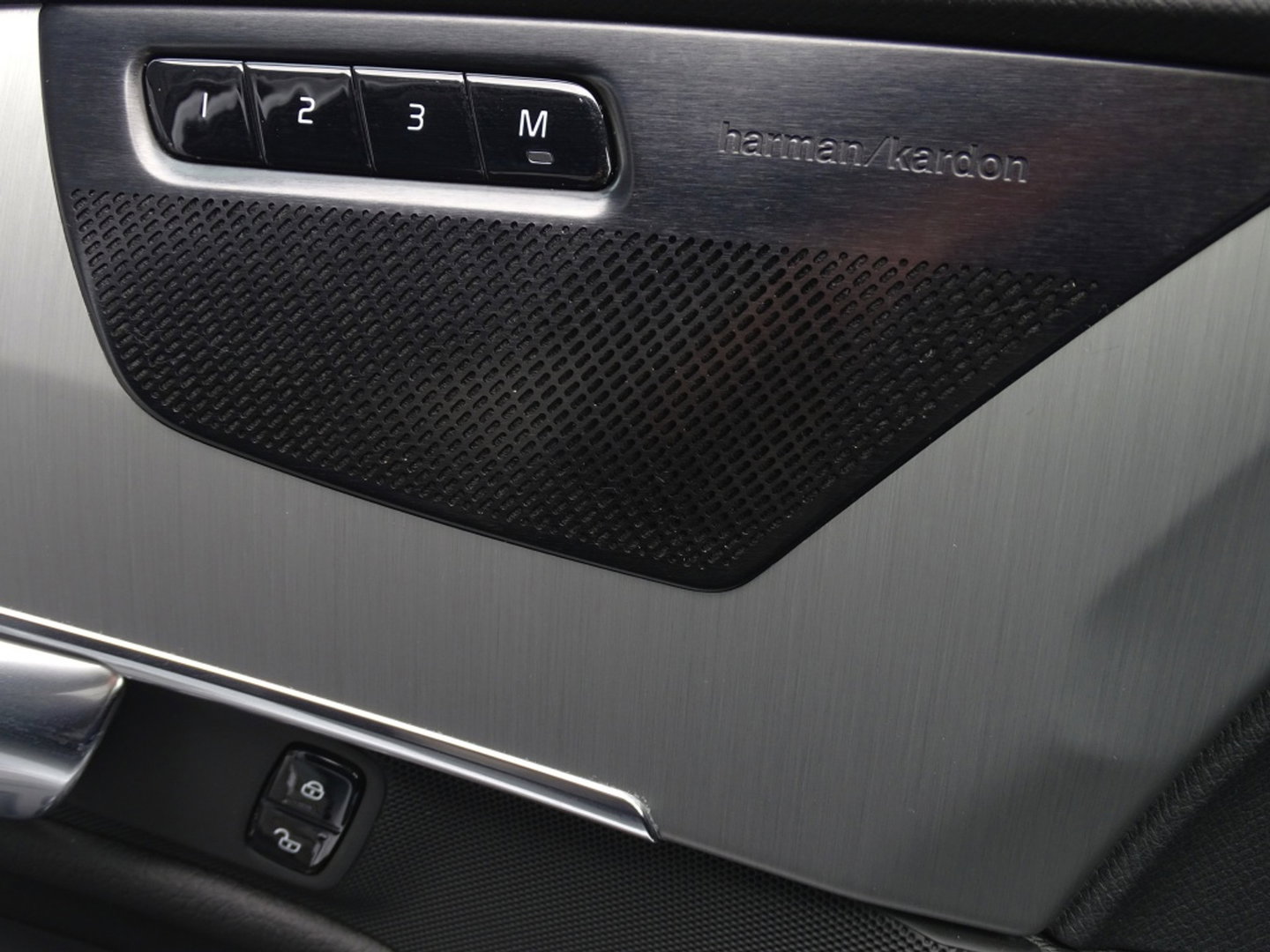 Volvo XC90 T8 394PK AWD / 2020 / R-Design / 22'' / 360° / 7 pers