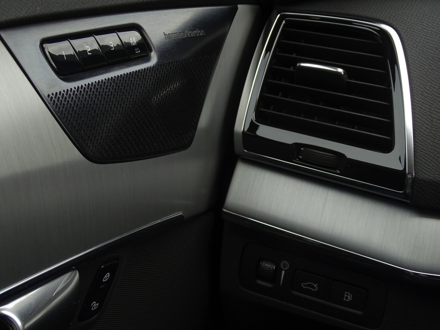 Volvo XC90 T8 394PK AWD / 2020 / R-Design / 22'' / 360° / 7 pers