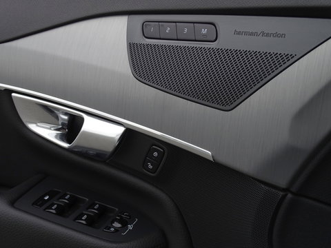 Volvo XC90 T8 394PK AWD / 2020 / R-Design / 22'' / 360° / 7 pers