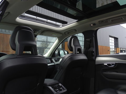 Volvo XC90 T8 394PK AWD / 2020 / R-Design / 22'' / 360° / 7 pers
