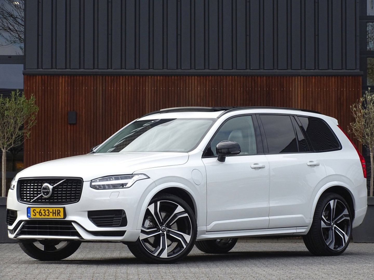 Volvo XC90 T8 394PK AWD / 2020 / R-Design / 22'' / 360° / 7 pers