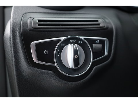 Mercedes-Benz GLC Coupé 300e 4MATIC Business Solution Luxury | Adapt. Cruise | Apple CarPlay & Android Auto | Pano | Trekhaak | Dodehoek | Stoelverw.