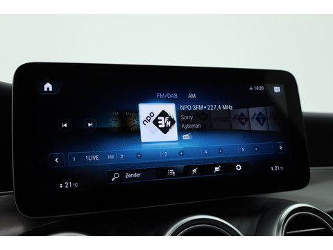 Mercedes-Benz GLC Coupé 300e 4MATIC Business Solution Luxury | Adapt. Cruise | Apple CarPlay & Android Auto | Pano | Trekhaak | Dodehoek | Stoelverw.